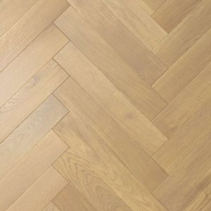 фото Инженерная доска Елка Английская Lab Arte 500х90х15 Дуб Натур Гамлет лак