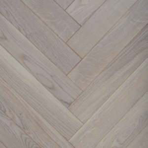 фото Инженерная доска Елка Английская Lab Arte 600х90х15 Дуб Натур Concrete лак