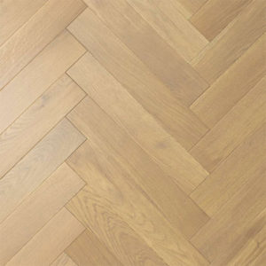 фото Инженерная доска Елка Английская Lab Arte 600х90х15 Дуб Натур Гамлет лак