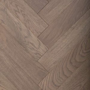 фото Инженерная доска Елка Английская Lab Arte 600х90х15 Дуб Натур Кайт лак