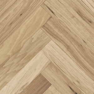 фото Инженерная доска Wood Bee Английская ёлка Дуб Натур браш